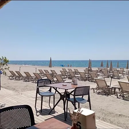 Eden Valley Luxury דירה